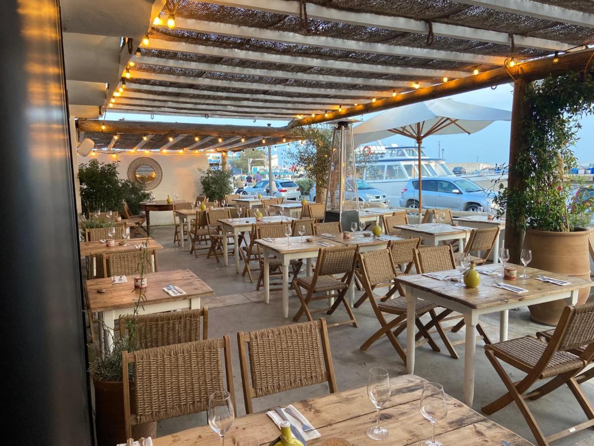 Hotel Les Vagues Saintes-Maries-de-la-Mer Exteriér fotografie